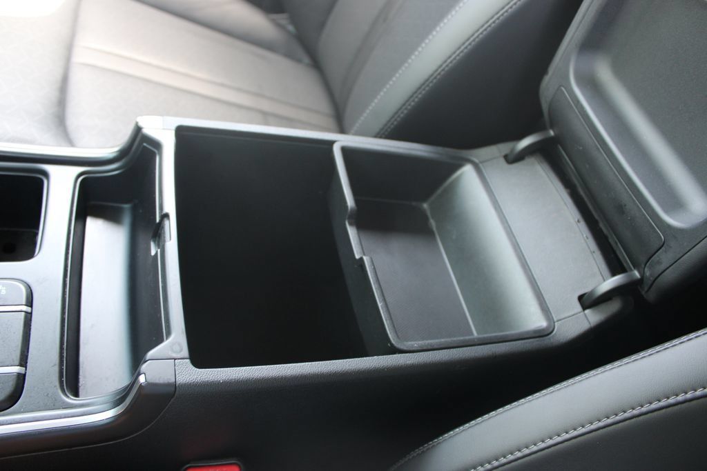 Used 2023 Kia Sorento S w/ Panoramic Sunroof Package AWD/4WD image 45