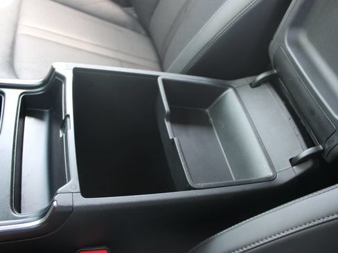 Used 2023 Kia Sorento S w/ Panoramic Sunroof Package AWD/4WD image 45