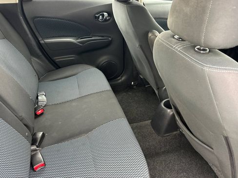 Used 2018 Nissan Versa Note SV FWD image 17