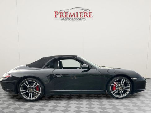 Used 2011 Porsche 911 Cabriolet image 8