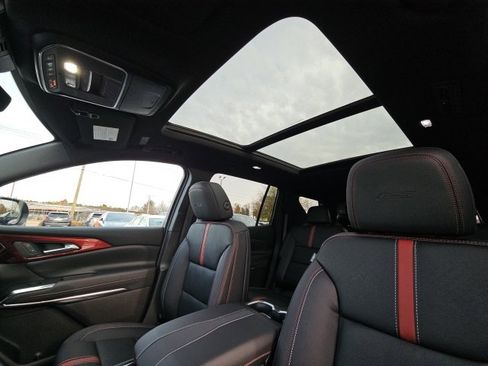 New 2026 Chevrolet Traverse RS image 37