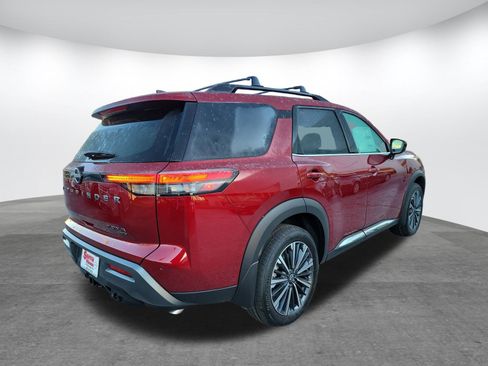 New 2026 Nissan Pathfinder Platinum image 5