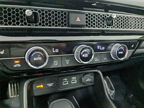 Used 2024 Honda Civic Sport Touring image 22