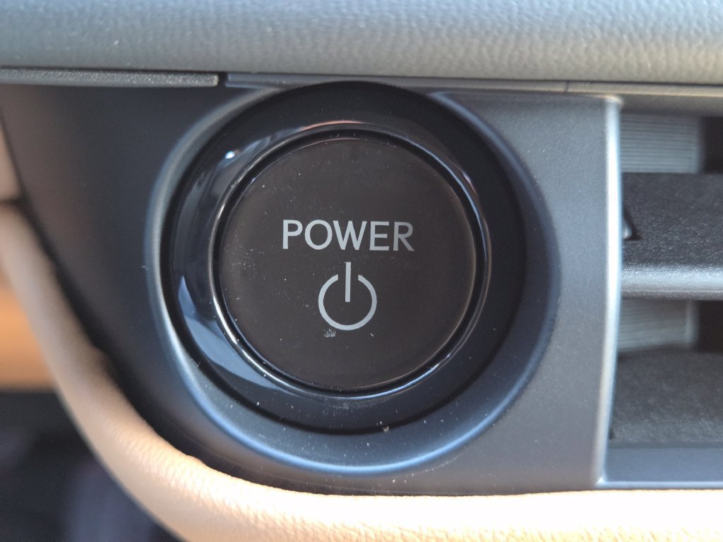 New 2026 Lexus ES 350h w/ Cold Area Package FWD image 36