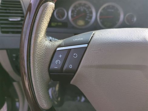 Used 2010 Volvo XC90 V8 image 24