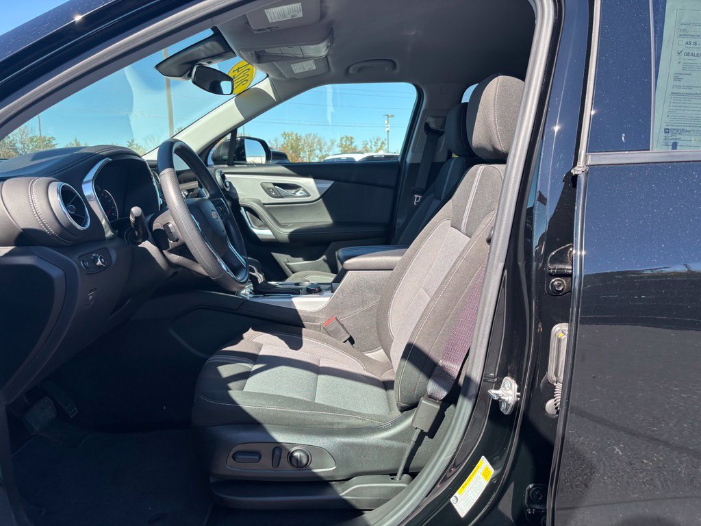 Used 2024 Chevrolet Blazer LT FWD image 15