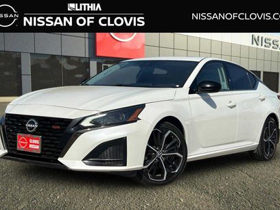 Used 2023 Nissan Altima 2.5 SR w/ SR Premium Package