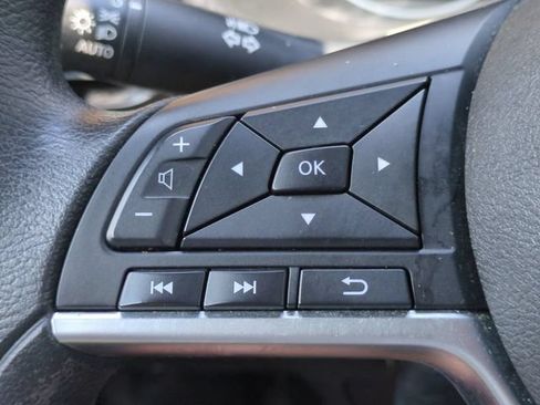 Used 2020 Nissan Sentra S FWD image 22