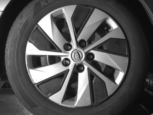 Used 2023 Nissan Altima 2.5 S image 15