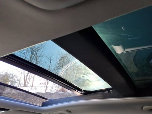 Used 2026 Kia Sportage EX w/ EX Panorama Roof Package image 15