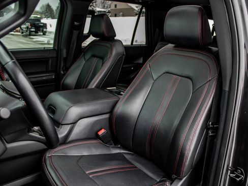 Used 2022 Ford Expedition Max Limited image 22