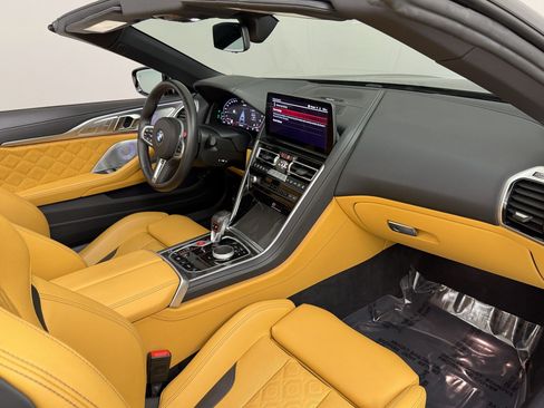Used 2025 BMW M8 Competition AWD/4WD image 31