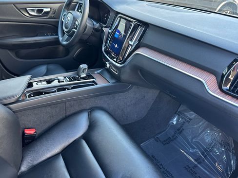 Certified 2023 Volvo S60 B5 Plus w/ Climate Package image 17