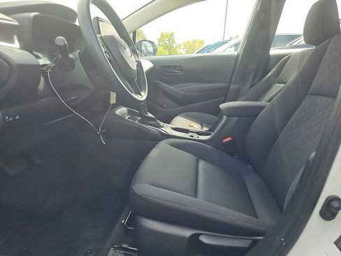 Used 2024 Toyota Corolla LE FWD image 3