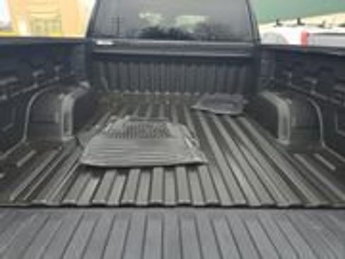 Used 2022 Chevrolet Silverado 1500 LT image 8