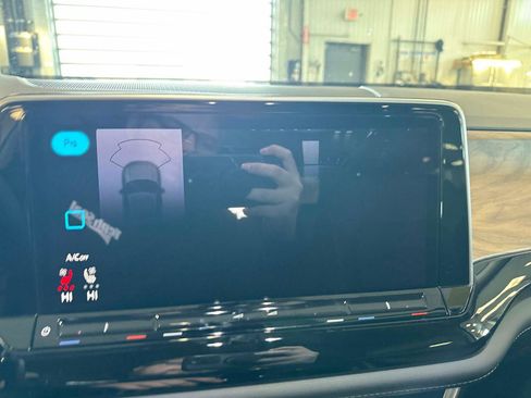 New 2026 Volkswagen Atlas SE image 26