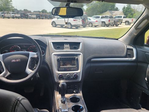 Used 2016 GMC Acadia SLT AWD/4WD image 8
