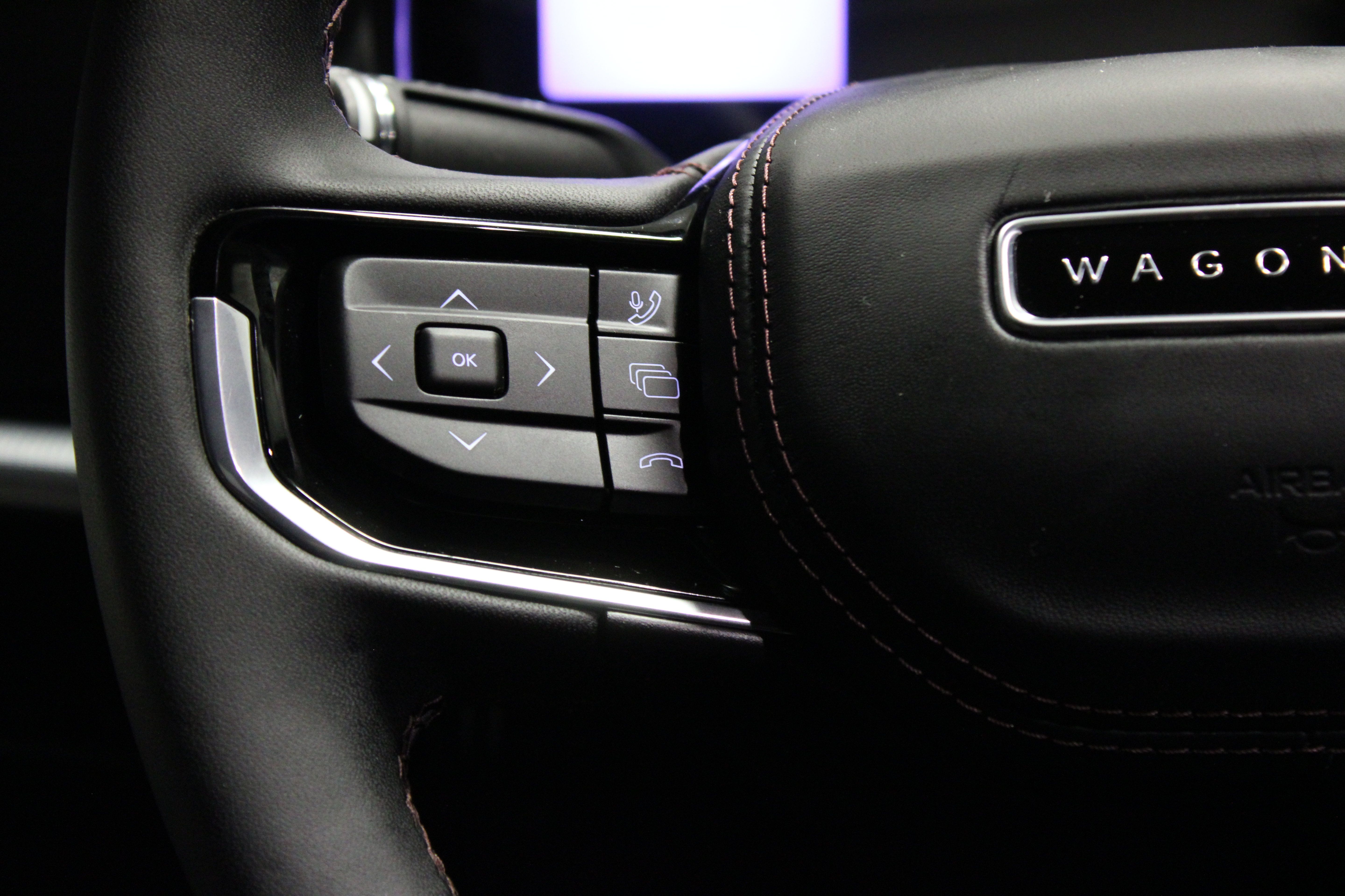 Used 2024 Jeep Wagoneer Launch Edition AWD/4WD image 24