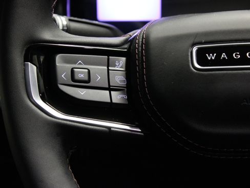 Used 2024 Jeep Wagoneer Launch Edition AWD/4WD image 24