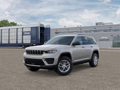 New 2025 Jeep Grand Cherokee Laredo X w/ Luxury Tech Group I