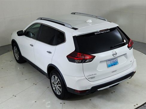Used 2020 Nissan Rogue SV image 21