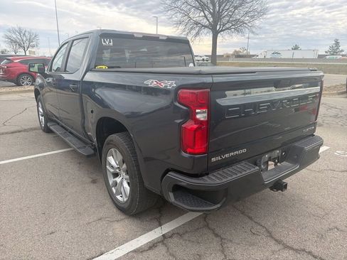 Used 2020 Chevrolet Silverado 1500 Custom w/ Custom Value Package image 6