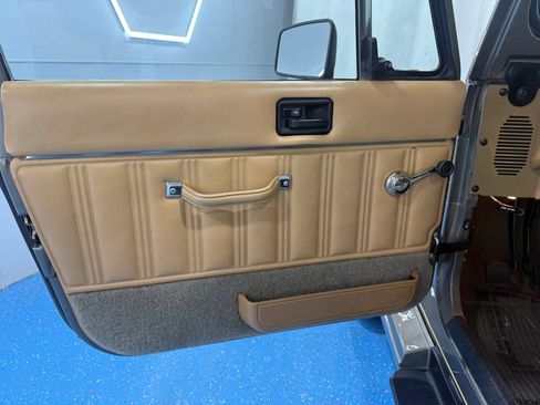 Used 1988 Jeep Wrangler Sahara AWD/4WD image 18