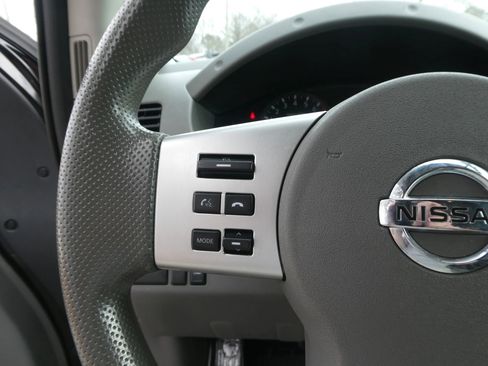 Used 2019 Nissan Frontier S image 16