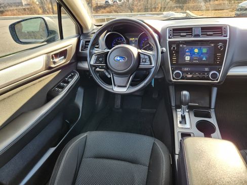 Used 2018 Subaru Outback 2.5i Premium image 13