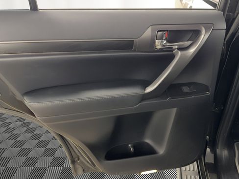 Used 2023 Lexus GX 460 w/ Black Line Special Edition image 17