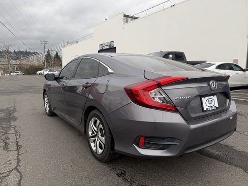 Used 2018 Honda Civic LX image 3