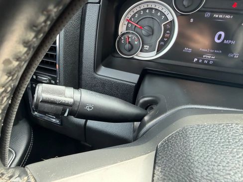 Used 2016 RAM 2500 Laramie w/ Convenience Group image 22