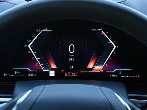 Certified 2025 BMW X5 xDrive40i w/ Premium Package image 15