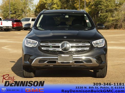 Used 2021 Mercedes-Benz GLC 300 4MATIC image 2