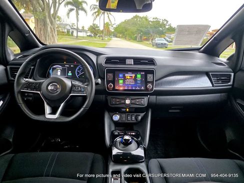 Used 2022 Nissan Leaf SV Plus image 32