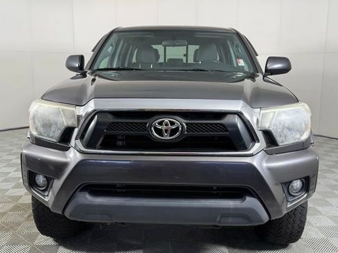 Used 2015 Toyota Tacoma PreRunner image 14