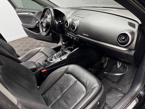 Used 2017 Audi A3 e-tron Premium image 56