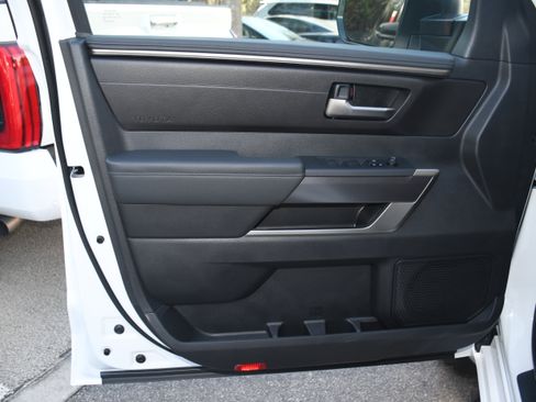 New 2026 Toyota Tundra SR5 image 5