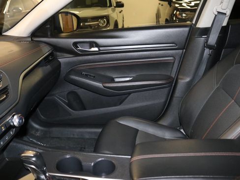 Used 2019 Nissan Altima 2.5 SR AWD/4WD image 71