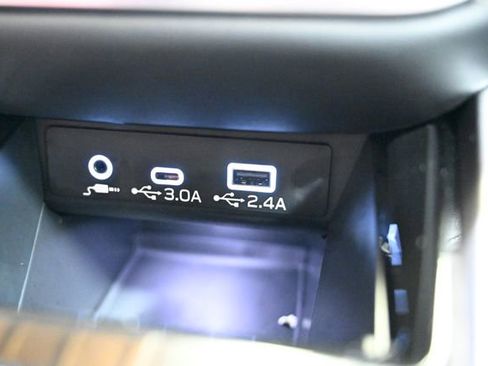 Certified 2025 Subaru Outback Limited w/ Popular Package #2 image 32