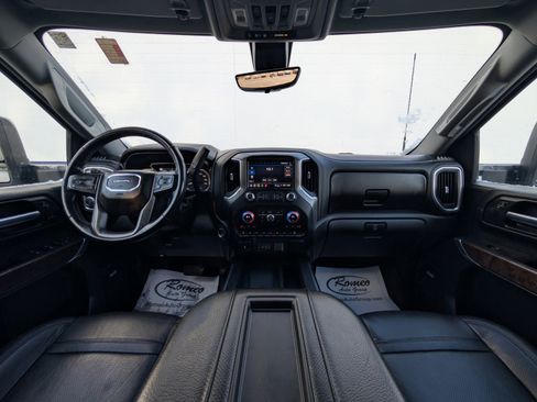 Used 2021 GMC Sierra 3500 Denali w/ Denali Ultimate Package image 2