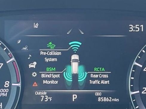 Used 2021 Toyota Highlander XSE image 25