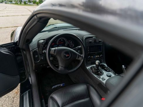 Used 2009 Chevrolet Corvette ZR1 w/ Preferred Equipment Group image 39