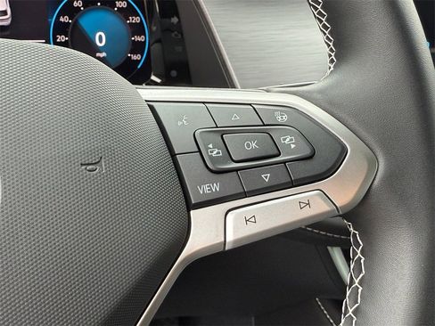 New 2026 Volkswagen Atlas Cross Sport SE image 13