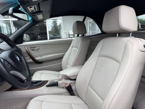 Used 2012 BMW 128i Convertible RWD image 17