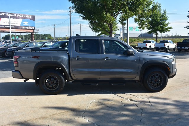 Used 2023 Nissan Frontier PRO-4X w/ Pro-4X Premium Package AWD/4WD image 4