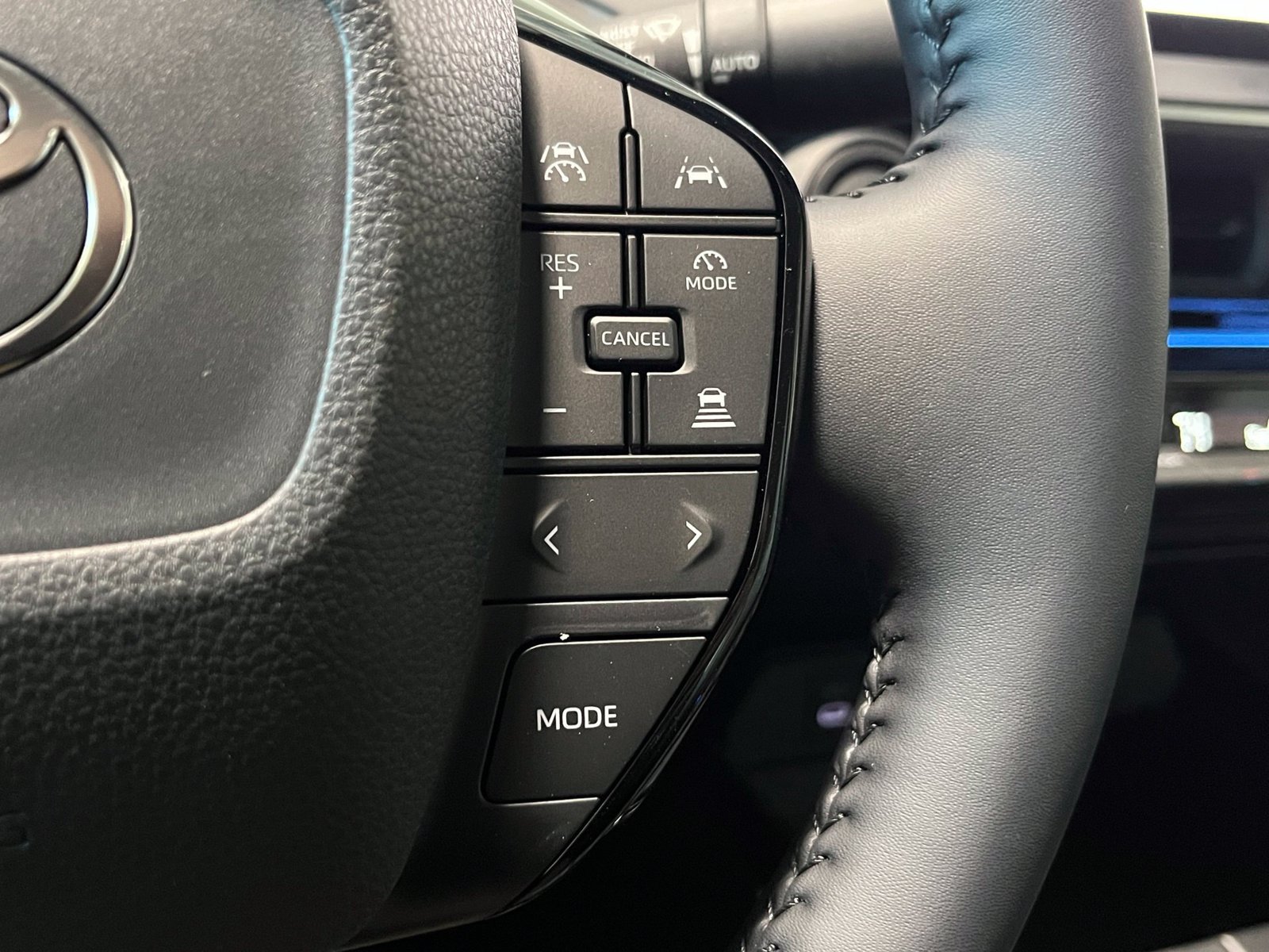 New 2027 Toyota Prius XLE AWD/4WD image 28