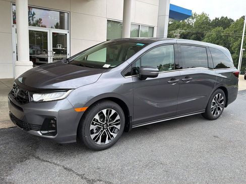New 2026 Honda Odyssey Elite image 1