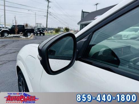 Used 2023 Ford Mustang Mach-E GT image 17