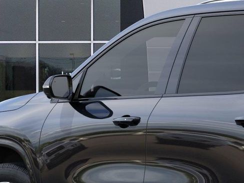 New 2026 Buick Enclave Sport Touring w/ Power Package image 12